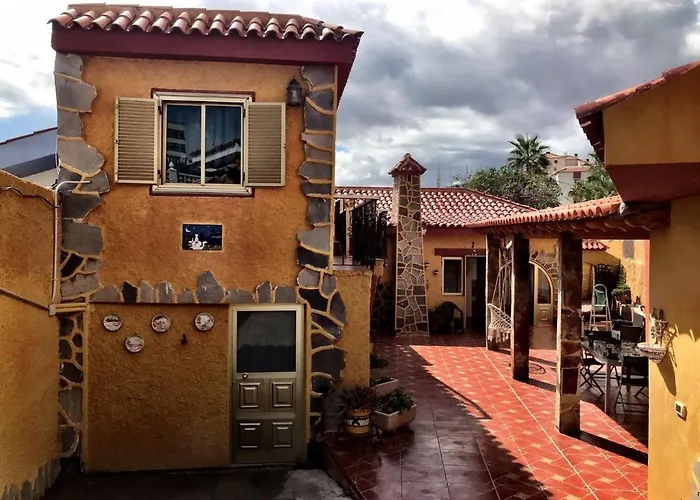 Casa Amarilla Junto Al Mar بيت للعطل