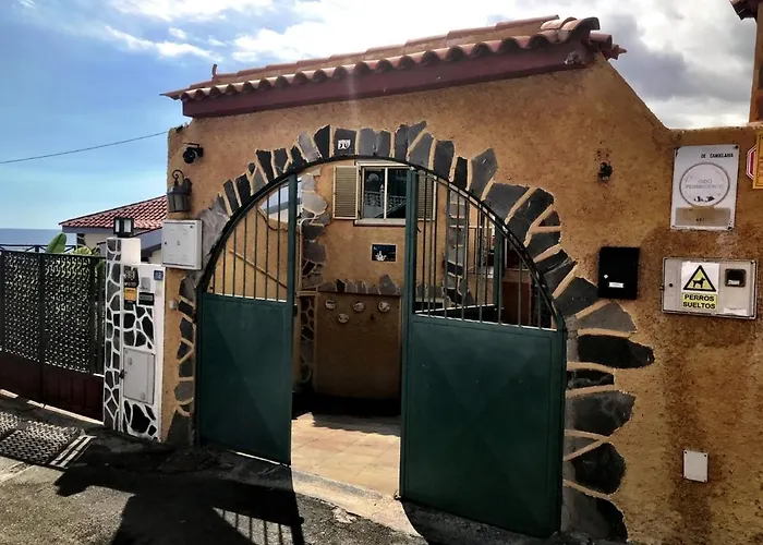 Casa Amarilla Junto Al Mar بيت للعطل *