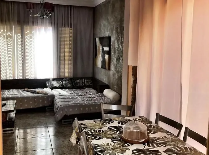 Casa Amarilla Junto Al Mar * Candelaria