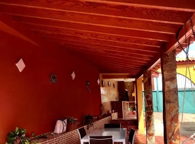 Casa Amarilla Junto Al Mar * Candelaria