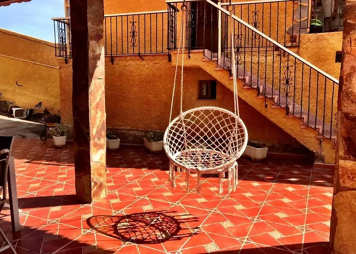 Casa Amarilla Junto Al Mar *